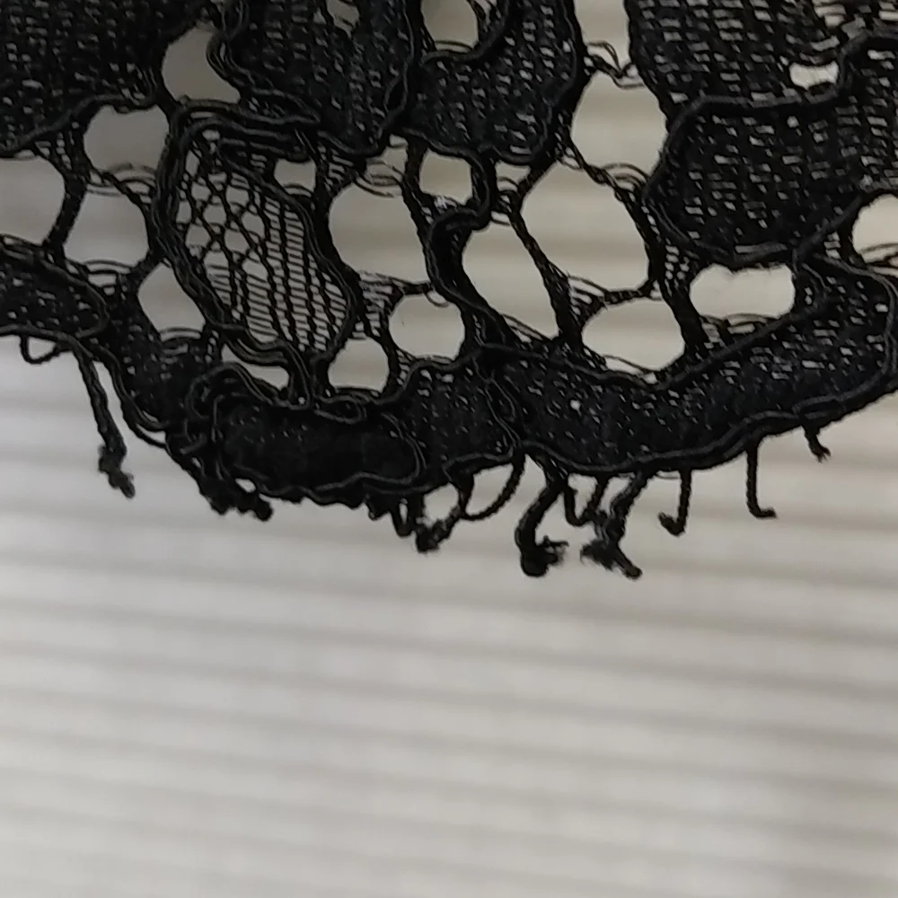 TORID LACE TOP - Picture 7 of 9